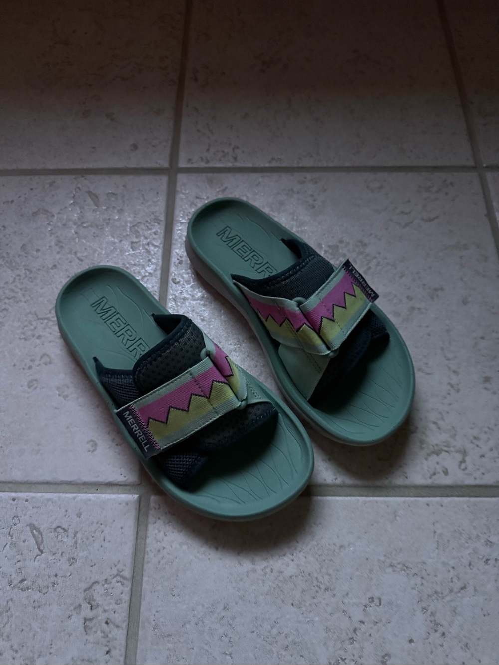 Merrell Hut Ultra Slides 9 - Picture 3 of 11